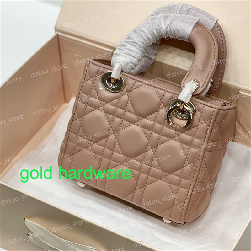 Women Micro Crossbody Bag Fashion Designer Handbags Purses Mini Totes Classic Small Shoulder Bags Genuine Leather Womens Handbag 2021, Box
Women Micro Crossbody Bag Fashion Designer Handbags Purses Mini Totes Classic Small Shoulder Bags Genuine Leather Womens Handbag 2021, Box