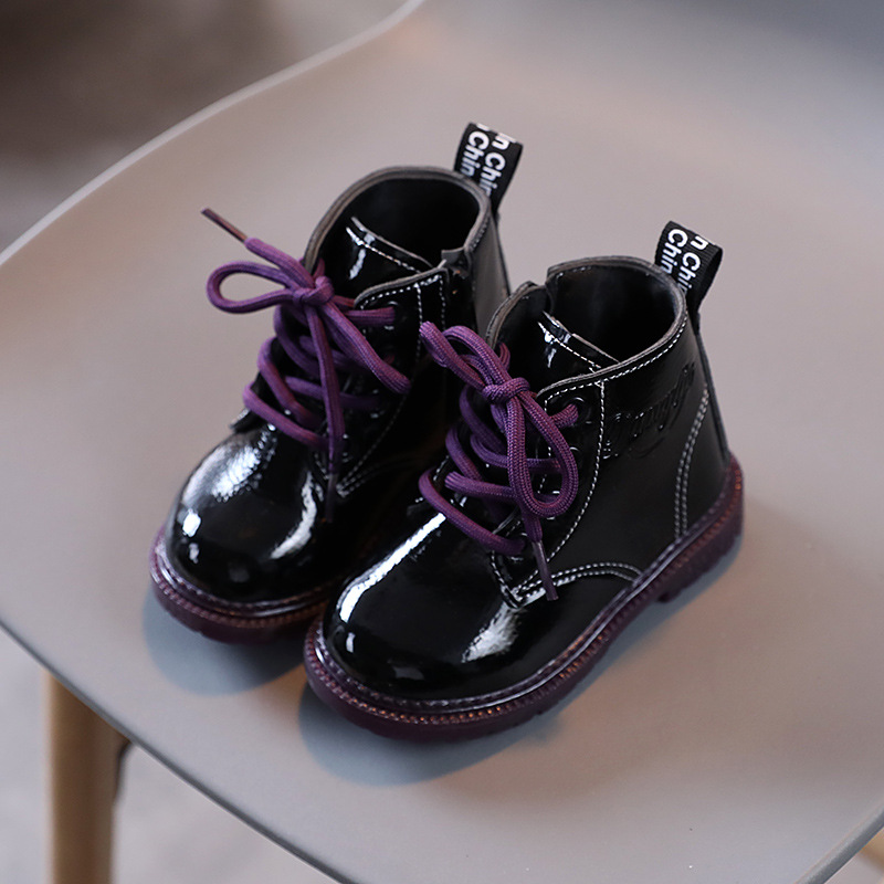 Size 21-30 Children Shiny Leather Boots Boys Girls Waterproof Short Martin Boot for Kids Non-slip Casual Baby Light Toddler Shoe, Black
Size 21-30 Children Shiny Leather Boots Boys Girls Waterproof Short Martin Boot for Kids Non-slip Casual Baby Light Toddler Shoe, Black