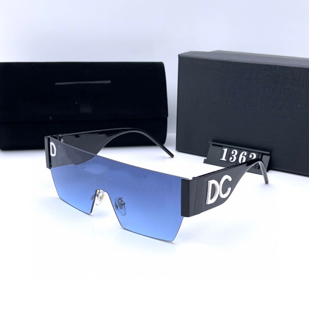 High Quality Brand Sunglasses womens Fashion Evidence eyeGlasses Designer Eyewear For mens Women Sunglass glasses polarize Square frameless, White;black
High Quality Brand Sunglasses womens Fashion Evidence eyeGlasses Designer Eyewear For mens Women Sunglass glasses polarize Square frameless, White;black