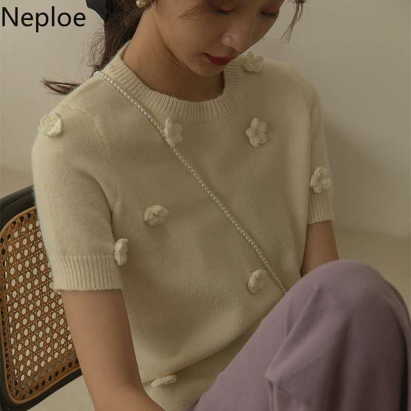 Neploe Knitted Pullover Shirts Women 3D Flower Solid Color Short Sleeve Sweater Korean Vintage Slim O Neck Jumper Tops 4i508 210422