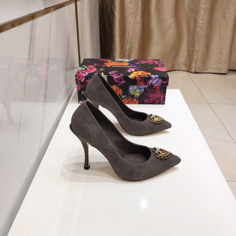 2021 Good Quality Fashion Women Luxurys Designers Shoes Designer Sandals Womens Luxury High Heels Sandal Dress Shoess With Box Size 35-41 -H614, Lavender
2021 Good Quality Fashion Women Luxurys Designers Shoes Designer Sandals Womens Luxury High Heels Sandal Dress Shoess With Box Size 35-41 -H614, Lavender