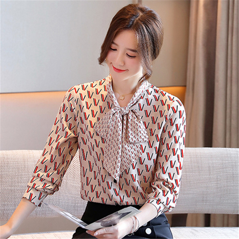 Autumn Fashion Women Tops And Blouses Long Sleeve Letter Print Chiffon Shirts Casual Lady Lac-up Bow V-Neck Clothing Blusas 210317