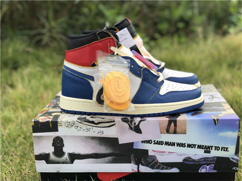 Union LA x 1 High OG NRG Basketball Shoes White Storm Blue Varsity Red Mens Jumpman 1s Sports Sneakers, Customize
Union LA x 1 High OG NRG Basketball Shoes White Storm Blue Varsity Red Mens Jumpman 1s Sports Sneakers, Customize
