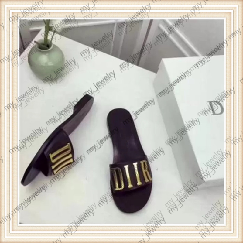 Women Platform Sandals Classic Designer Slides Low Heels Floral Brocade Flip Flops Embroidery Loafers Trend Sliders Ladies Slippers Luxury, Extra cost
Women Platform Sandals Classic Designer Slides Low Heels Floral Brocade Flip Flops Embroidery Loafers Trend Sliders Ladies Slippers Luxury, Extra cost