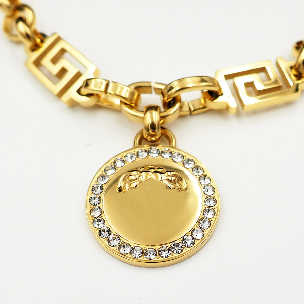 Luxury brand chain bracelet 18K gold plated brass official reproductions for man woman high quality diamonds designer bangles classic style, Black
Luxury brand chain bracelet 18K gold plated brass official reproductions for man woman high quality diamonds designer bangles classic style, Black