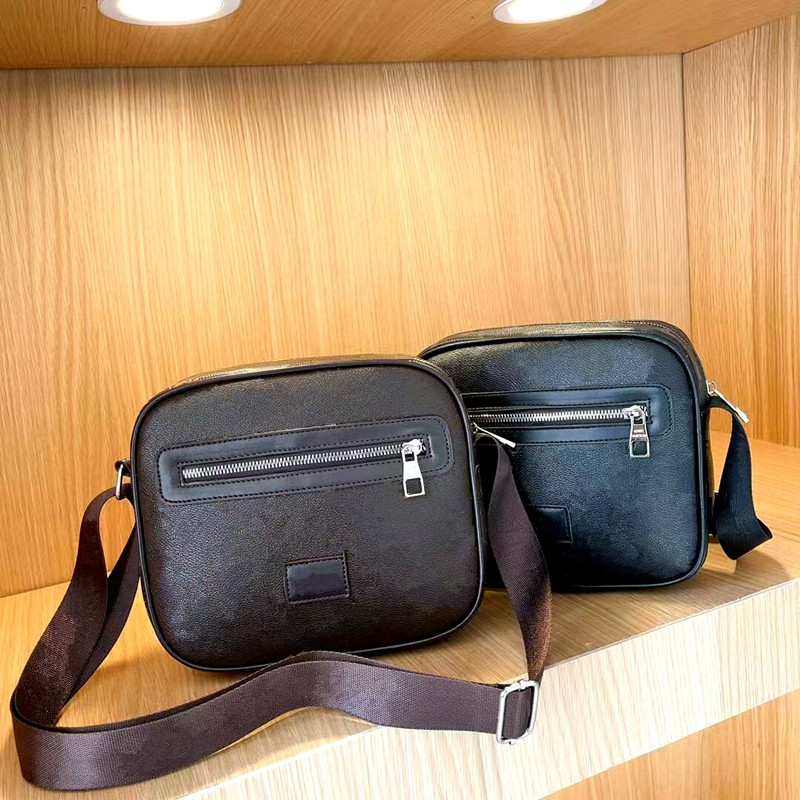 Luxurys Mens Crossbody Bags Brown Flower Grid Print Shoulder Messager Bag PU Leather Handbag Men Designer Phone Pouch Outdoor Purse 4 Colors, Black+grey grid
Luxurys Mens Crossbody Bags Brown Flower Grid Print Shoulder Messager Bag PU Leather Handbag Men Designer Phone Pouch Outdoor Purse 4 Colors, Black+grey grid