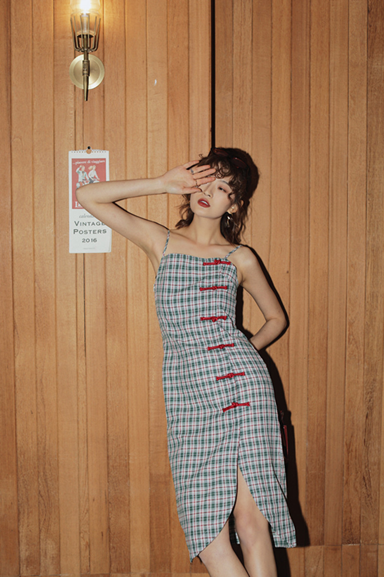 Plaid Vintage Dress Summer Cheongsam Frog Knee Legnth Ladies Spaghetti Strap For Women Split 210427