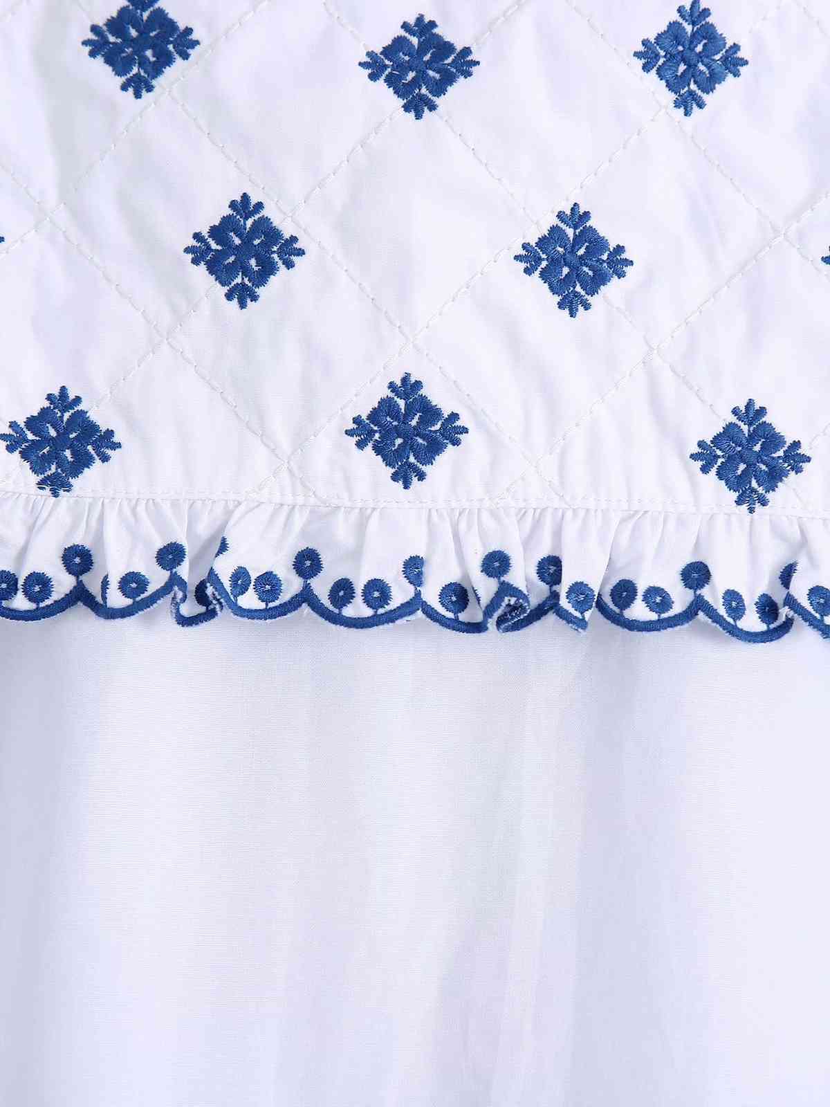 Fashion Women Lapel Short Sleeve Loose T-shirt Vintage Sweet Embroidered Poplin Chic Female Tops 210507