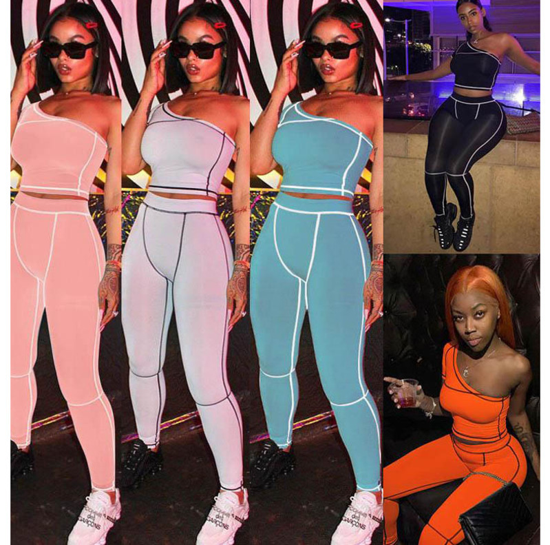 Women Pants Tracksuits Two Pieces Set One Crop Top Long Trousers Line Stitching Ladies Shoulder Yoga Sports Fashion Suits 895, White
Women Pants Tracksuits Two Pieces Set One Crop Top Long Trousers Line Stitching Ladies Shoulder Yoga Sports Fashion Suits 895, White