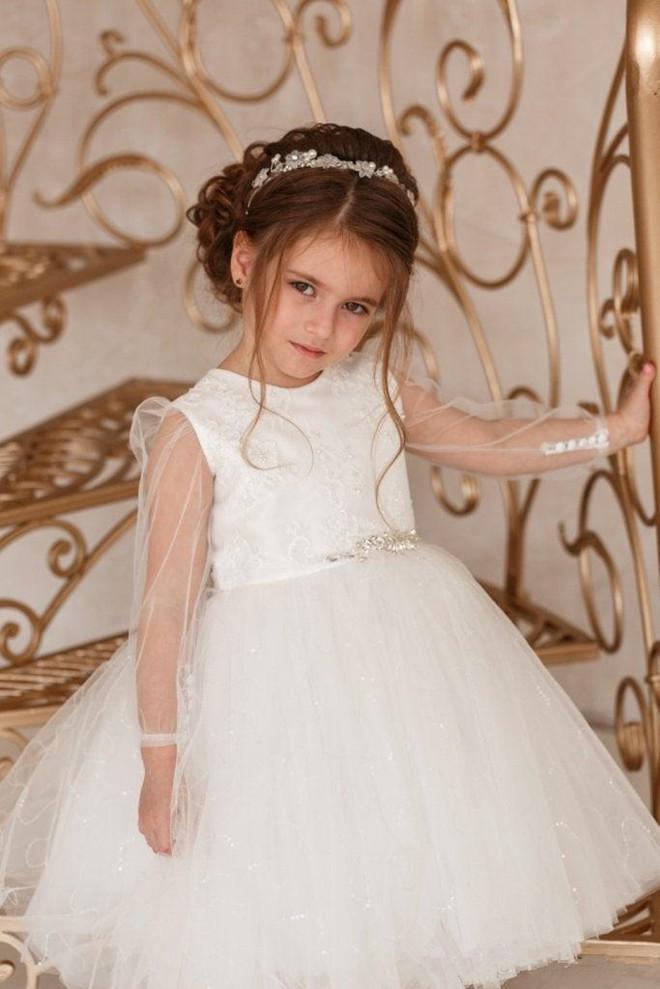 Lovely Wedding Party Flower Girls' Dresses O-Neck Beaded Sash Sheer Long Sleeves Buttons Communion Dress Short Tulle Princess Birthday Gowns, Same as image
Lovely Wedding Party Flower Girls' Dresses O-Neck Beaded Sash Sheer Long Sleeves Buttons Communion Dress Short Tulle Princess Birthday Gowns, Same as image