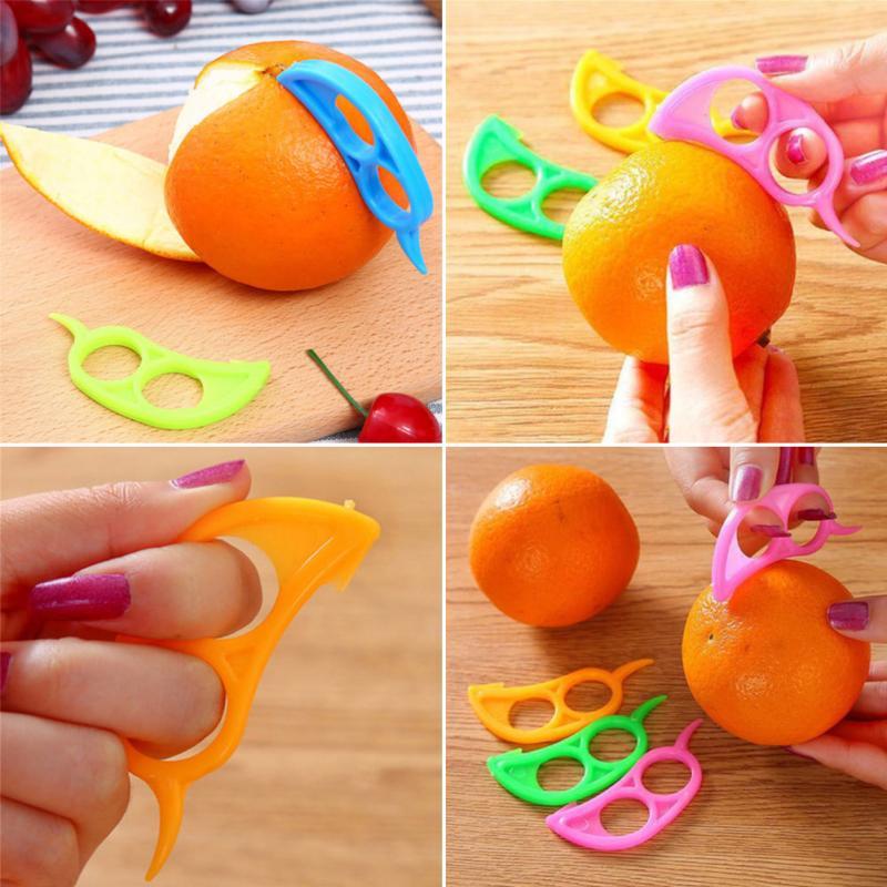 Plastic Orange Peelers Citrus Slicer Lemon Cutter Fruit Skin Remover Hand Grapefruit Peeling Cutter Kitchen Gadgets Random Color