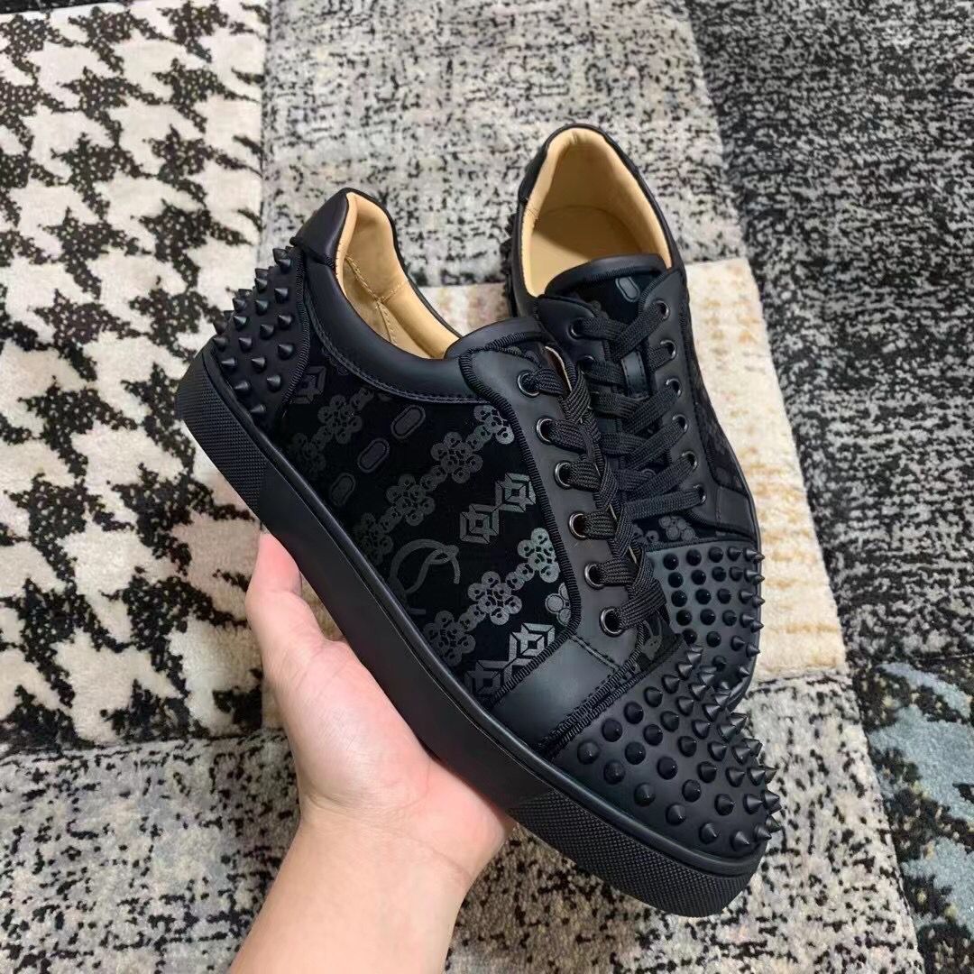 Luxurious Brand Men Women Sneakers Shoes Vieira Studs Red Bottom Spikes Trainers Low Top Casual Platform Skateboard Famous Party Wedding, 13
Luxurious Brand Men Women Sneakers Shoes Vieira Studs Red Bottom Spikes Trainers Low Top Casual Platform Skateboard Famous Party Wedding, 13