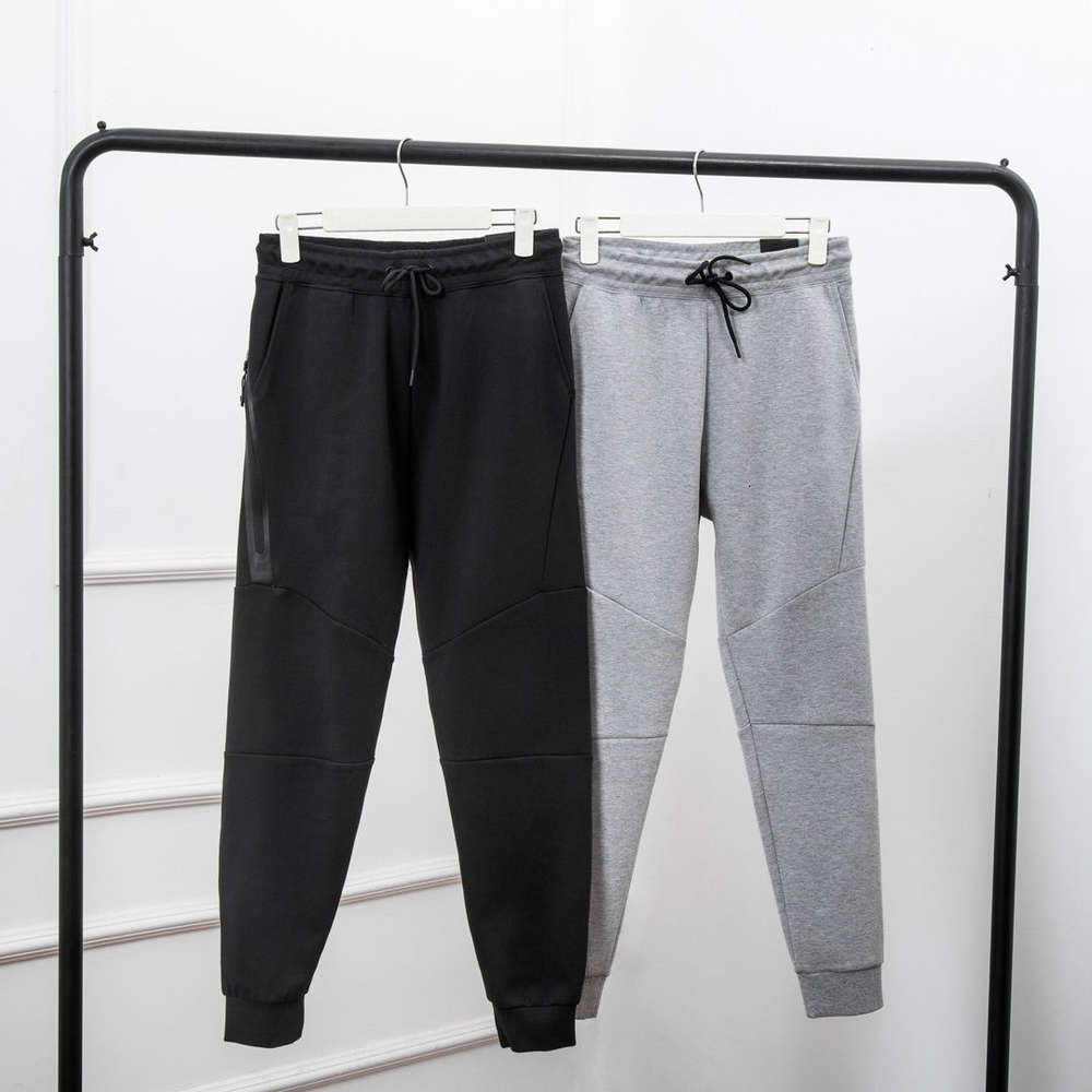 Brand luxury designer pants European American style Tech Fleece Sport Pants Space Cotton Trousers Men Tracksuit Bottoms Mens Joggers Camo Running, Black
Brand luxury designer pants European American style Tech Fleece Sport Pants Space Cotton Trousers Men Tracksuit Bottoms Mens Joggers Camo Running, Black