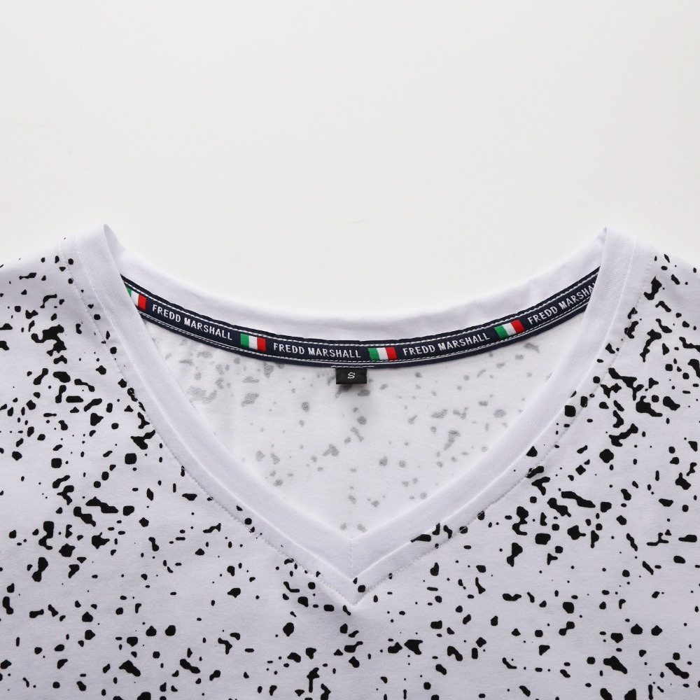 Arrival Men T-shirt Men's Short Sleeve Tee Full Polka Dot Printing V-neck T Shirt Cotton Flexible Tops Plus Size Tshirt Male 210518