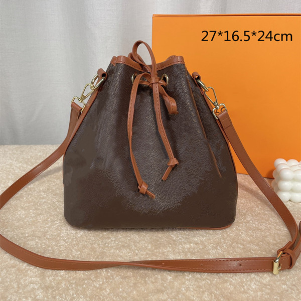 Fashion Women Bucket Shouder Bags Designer Crossbody Shopping Bag Small Draw String Lady Purses Cross Body with Printed Flowers Letters, This price option is not for sale.
Fashion Women Bucket Shouder Bags Designer Crossbody Shopping Bag Small Draw String Lady Purses Cross Body with Printed Flowers Letters, This price option is not for sale.