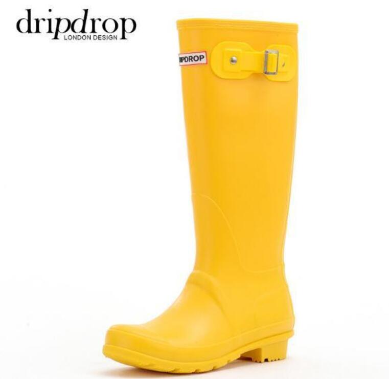 Classic NEW Women Glossy RAINBOOTS fashion Knee-high tall rain boots waterproof welly Rubber rainboots water shoes height 38CM 01201, 09
Classic NEW Women Glossy RAINBOOTS fashion Knee-high tall rain boots waterproof welly Rubber rainboots water shoes height 38CM 01201, 09
