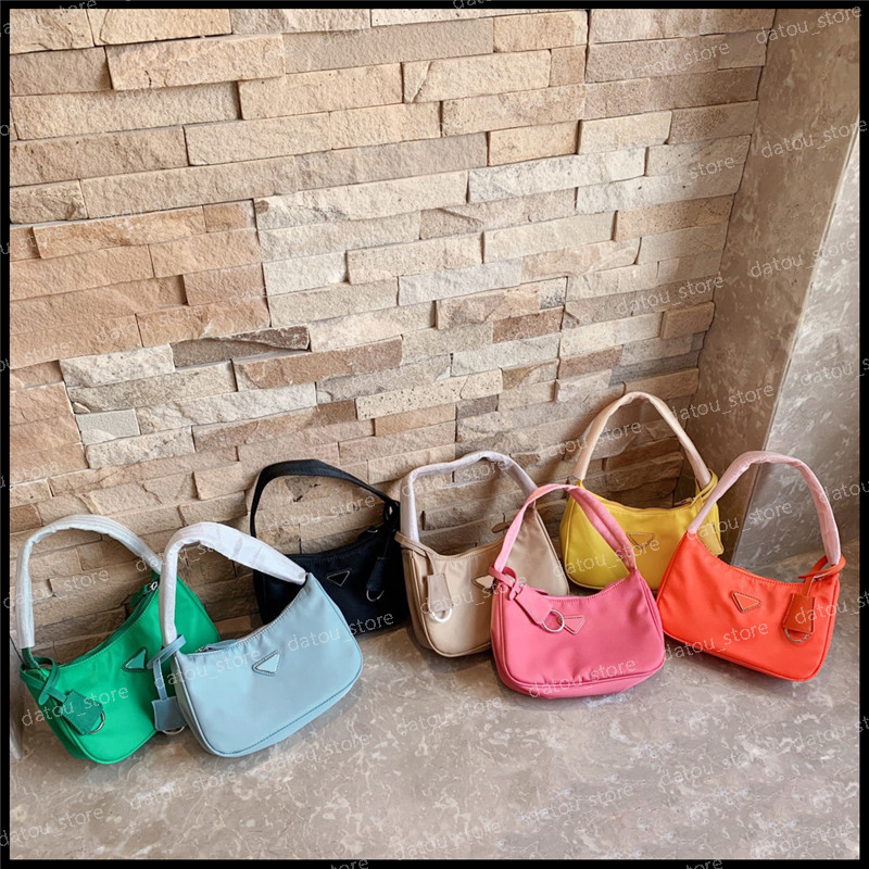 Women Fashion Luxurys Designers Bags 2021 Handbag Sportsexy Womens Handbags Purses Totes Shouder Bag Hobo Saddle Bags Pochette
Women Fashion Luxurys Designers Bags 2021 Handbag Sportsexy Womens Handbags Purses Totes Shouder Bag Hobo Saddle Bags Pochette