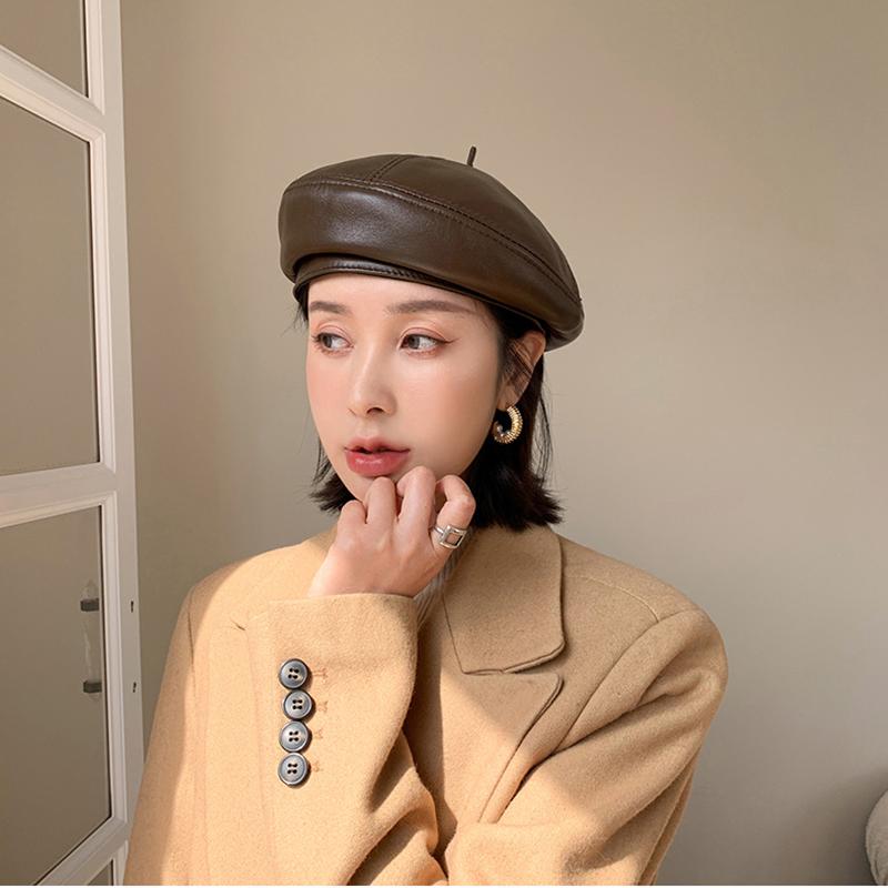 Fashion Women High Quality Real Leather Octagonal Caps Sboy Cap Vintage Bonnet Beret Style Retro Sheepskin Hat Cowboy Berets, Black
Fashion Women High Quality Real Leather Octagonal Caps Sboy Cap Vintage Bonnet Beret Style Retro Sheepskin Hat Cowboy Berets, Black