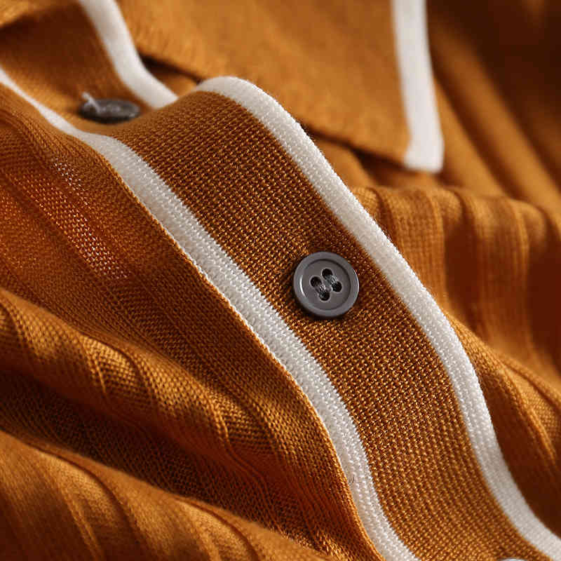 High Quality Womens Tops Summer T-Shirt Slim Button Retro V-Neck Knitted Thin Short Sleeve Knitwear A-002 210522