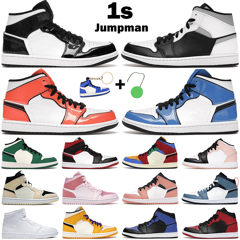 men women basketball shoes 1s mid jumpman 1 Light Smoke Grey Royal Blue Signal Turf Orange White Shadow Carbon Fiber mens trainers sneakers
men women basketball shoes 1s mid jumpman 1 Light Smoke Grey Royal Blue Signal Turf Orange White Shadow Carbon Fiber mens trainers sneakers
