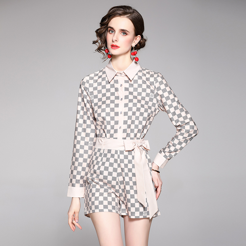 Spring Autumn Print Short Pants Sets Women 2021 Luxury Designer Casual Shirt + Shorts Resort Party Two Piece Suits Streetside Cafe Office Lady Runway Bow Lace Up Outfit
Spring Autumn Print Short Pants Sets Women 2021 Luxury Designer Casual Shirt + Shorts Resort Party Two Piece Suits Streetside Cafe Office Lady Runway Bow Lace Up Outfit