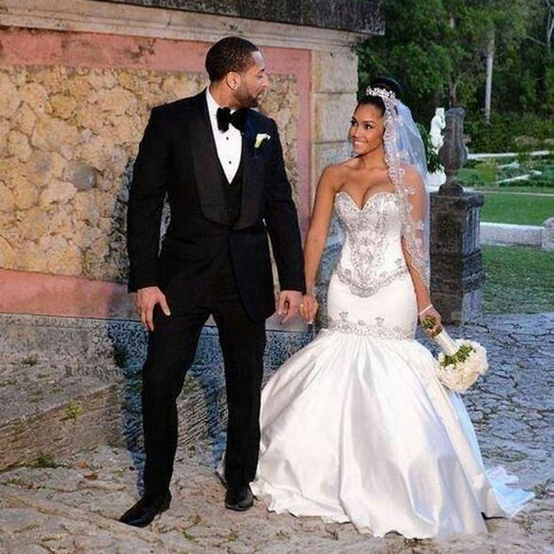 2021 Black Girl Sweetheart Mermaid Wedding Dresses High Quality Beaded Appliqued Bridal Dresses Vestido De Novia, White
2021 Black Girl Sweetheart Mermaid Wedding Dresses High Quality Beaded Appliqued Bridal Dresses Vestido De Novia, White