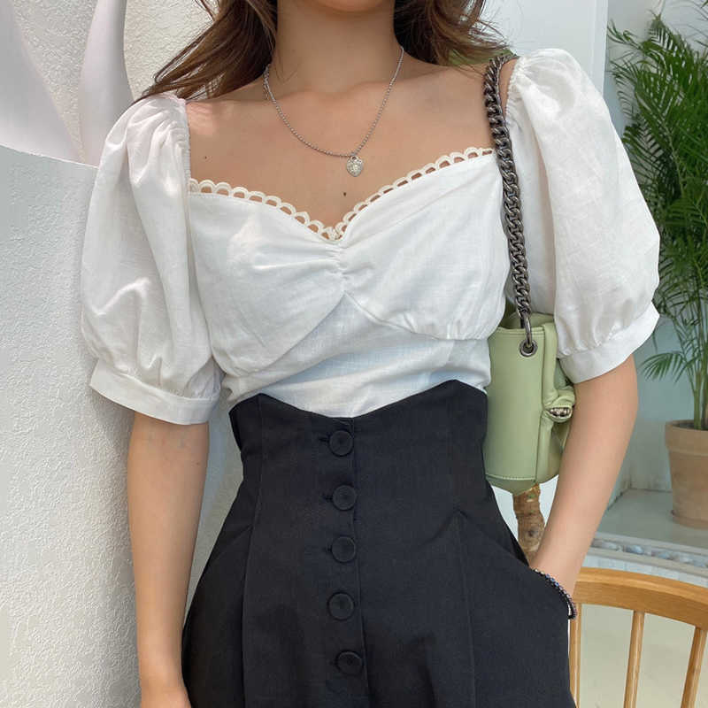 Korejpaa Women Shirt Summer French Niche Square Neck Lace Embellished Clavicle Pleated Slim-Fit Short Puff Sleeve Blouses 210526