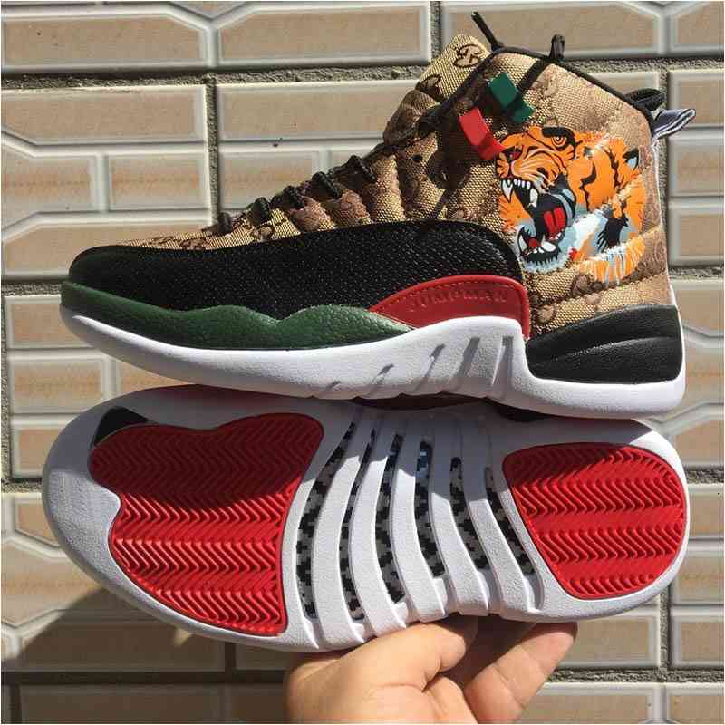12s GS generation of tiger snake Kids Mens Shoes Brown Red men Trainers 12 snakeskin sports sneakers, Black
12s GS generation of tiger snake Kids Mens Shoes Brown Red men Trainers 12 snakeskin sports sneakers, Black