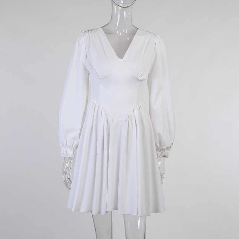 DEAT Women Spring Autumn Solid High Waist V-neck Long Sleeve Temperament Streetwear Style Slim Pleated Dress MZ051 210709