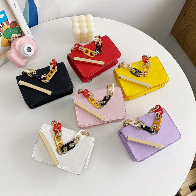 designer girls princess handbags sweet kids letter chain mini one shoulder bags children embossing PU Zero Wallet Messenger bag 0F017, Mix colors random
designer girls princess handbags sweet kids letter chain mini one shoulder bags children embossing PU Zero Wallet Messenger bag 0F017, Mix colors random