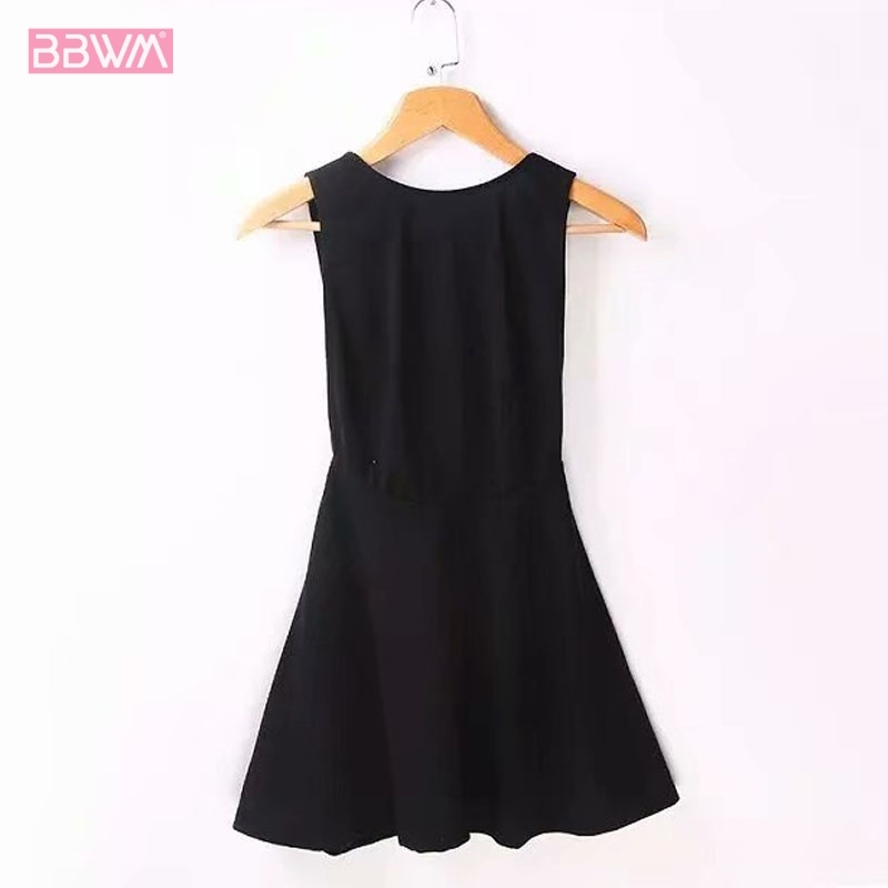Sexy Slim Backless Round Neck Sleeveless Dress Women's Vintage Simple and Stylish Female Chic Mini Dresses 210507