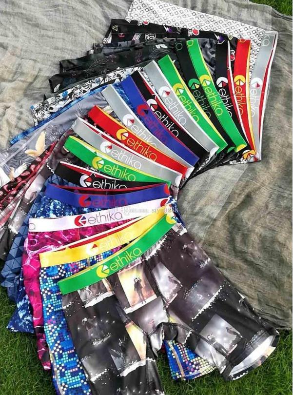 2021 Designers brand Mens Boxer men Underpants Man UnderPanties Sexy Underwear Menss Ethika Mensss Boxers Cotton Underwears Shorts Male, Black;white
2021 Designers brand Mens Boxer men Underpants Man UnderPanties Sexy Underwear Menss Ethika Mensss Boxers Cotton Underwears Shorts Male, Black;white