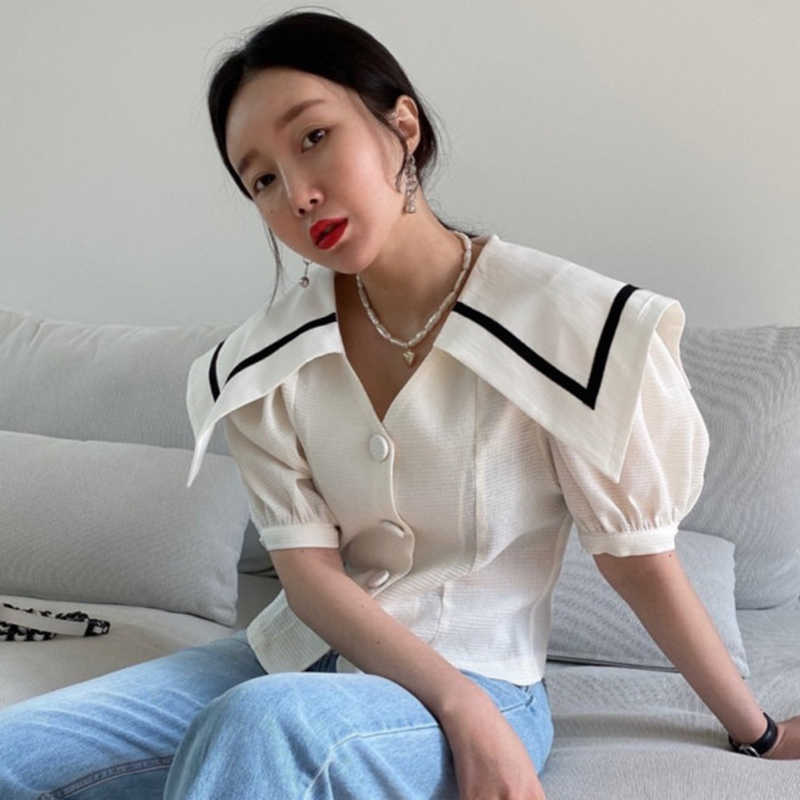 Korejpaa Women Shirt Summer Korean Chic Retro Navy Collar Trim Contrast Color Three Button Slim Short Puff Sleeve Blouses 210526