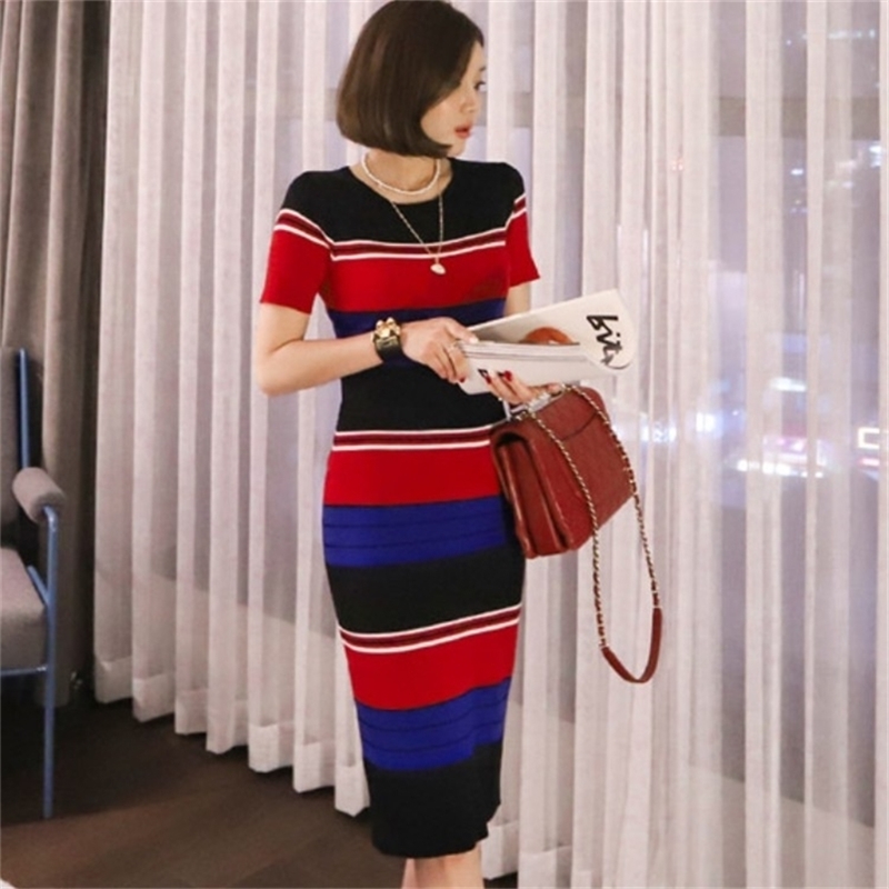 Summer Stripe Knitted Dress Women Fashion O Neck Short Sleeve Vestidos Elegant Bodycon Dresses 210519, Photo color
Summer Stripe Knitted Dress Women Fashion O Neck Short Sleeve Vestidos Elegant Bodycon Dresses 210519, Photo color