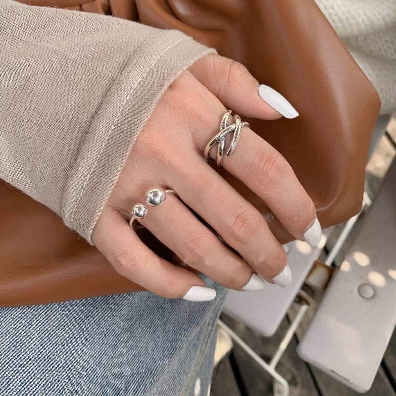 Cluster Rings MENGJIQIAO Korean Fashion Punk Metal Multilayer Twist For Women Adjustable Ball Mid Finger Knuckle Ring Jewelry Gifts
Cluster Rings MENGJIQIAO Korean Fashion Punk Metal Multilayer Twist For Women Adjustable Ball Mid Finger Knuckle Ring Jewelry Gifts