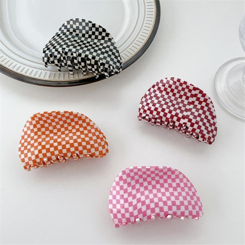 Colorful Checkerboard Hairpin Acetate Hair Clamps Semicircle Hair Claw Clip for Women Hair Accessories
Colorful Checkerboard Hairpin Acetate Hair Clamps Semicircle Hair Claw Clip for Women Hair Accessories
