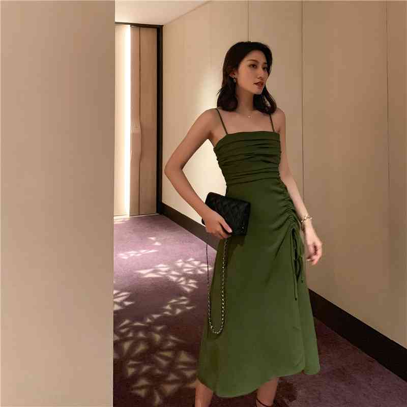 Women Summer Spaghetti Strap Dress Backless Green Color Irregular Fold Ladies Nigh Party Bodycon Female Vestido Mujer 210608
Women Summer Spaghetti Strap Dress Backless Green Color Irregular Fold Ladies Nigh Party Bodycon Female Vestido Mujer 210608