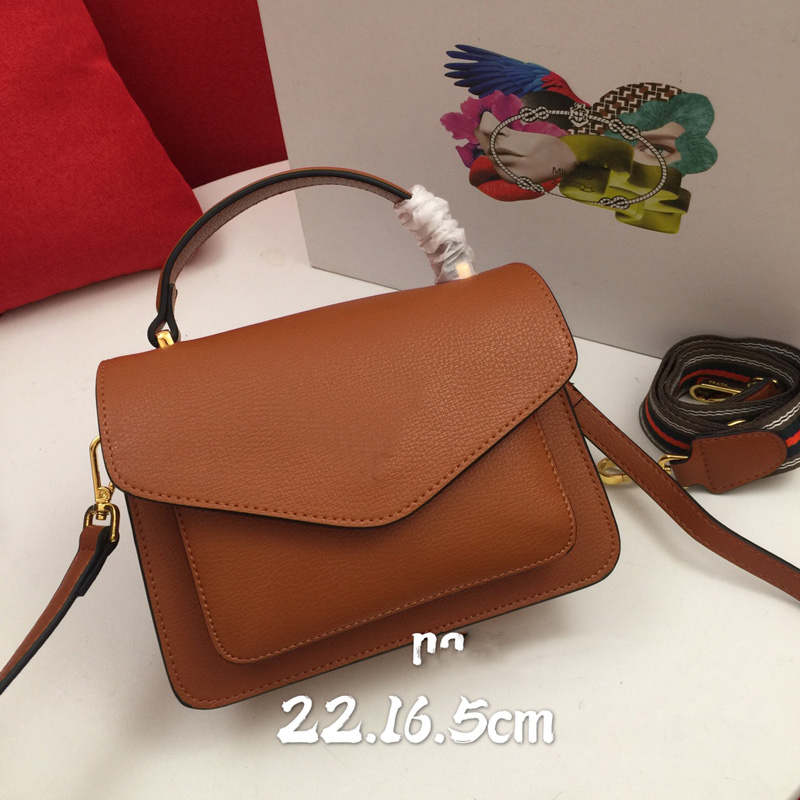 2021 Luxurys Famous Designers Women Shoulder Bag Purse Toiletry Handbags Totes Handbag Purses Classic Crossbody Bags Lady Tote
2021 Luxurys Famous Designers Women Shoulder Bag Purse Toiletry Handbags Totes Handbag Purses Classic Crossbody Bags Lady Tote
