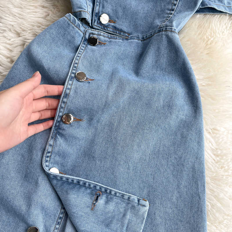 DEAT Women Hollow Out Square Collar Single Breasted Denim Dress Short Sleeve High Waist Fashion Spring Summer 11B595 210709