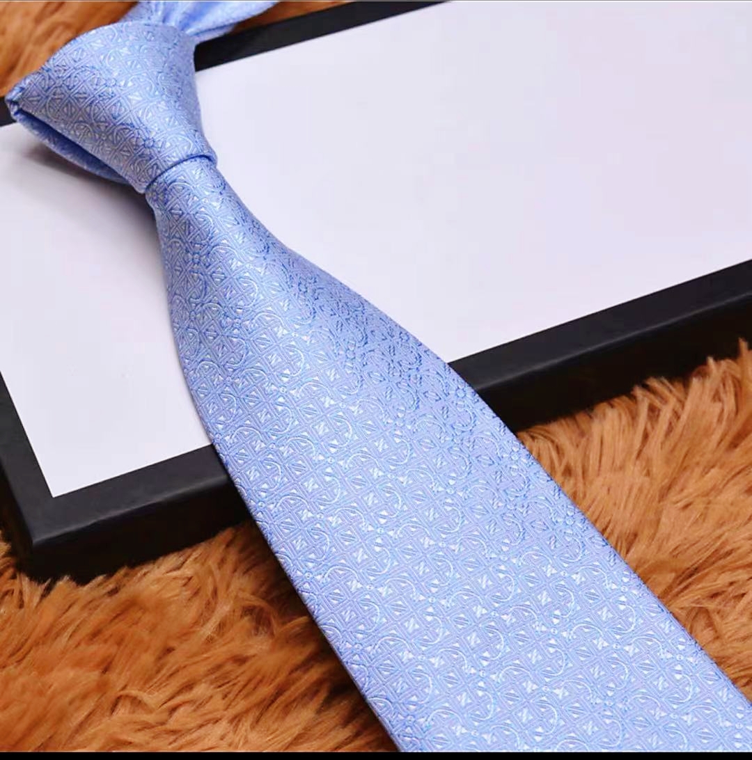 2022 Men's Letter Tie Silk Ties Pattern Printing Jacquard Party Wedding Knitting Fashion Design With Box2021
2022 Men's Letter Tie Silk Ties Pattern Printing Jacquard Party Wedding Knitting Fashion Design With Box2021
