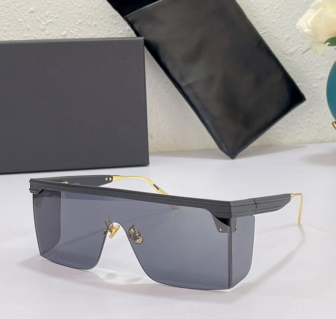 Ladies sunglasses Club M1U fashion brand glasses UV protection half-frame one-piece classic protective side eye protections design
Ladies sunglasses Club M1U fashion brand glasses UV protection half-frame one-piece classic protective side eye protections design