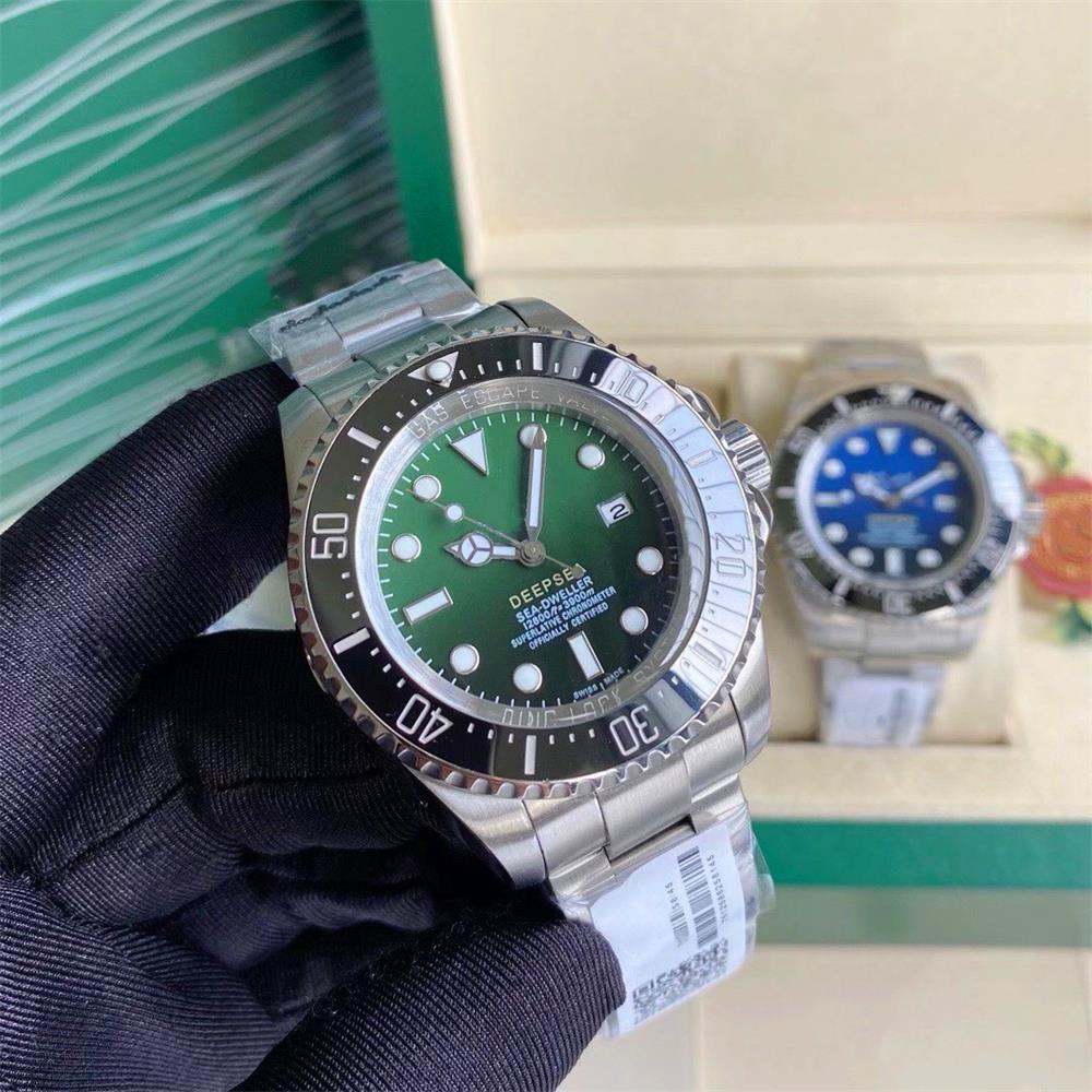 Men's watch with automatic mechanical movement, 316 fine steel set ceramic ring, sapphire glass, waterproof, master design 44mm high-end
Men's watch with automatic mechanical movement, 316 fine steel set ceramic ring, sapphire glass, waterproof, master design 44mm high-end