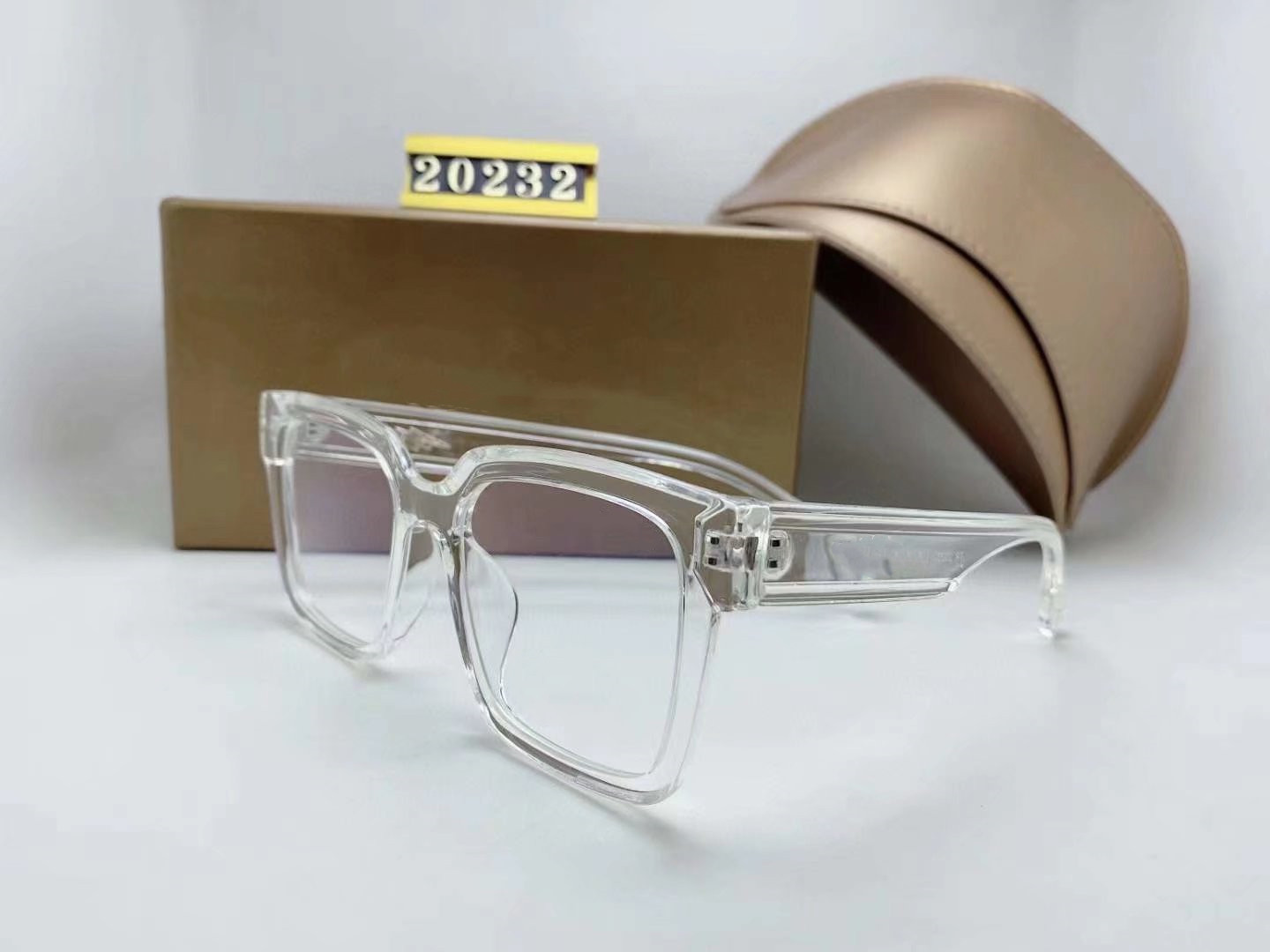new Sunglasses For20232 Women men Special UV Protection Women Designer Vintage small square Frame unisex sunglasses Top Quality
new Sunglasses For20232 Women men Special UV Protection Women Designer Vintage small square Frame unisex sunglasses Top Quality