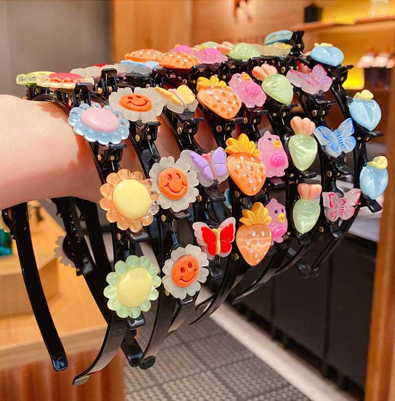 Hair Accessories CN Children's Cute Flower Braided Band Handmade Hairbands Strawberry Birthday Gifts Headwear Headband
Hair Accessories CN Children's Cute Flower Braided Band Handmade Hairbands Strawberry Birthday Gifts Headwear Headband
