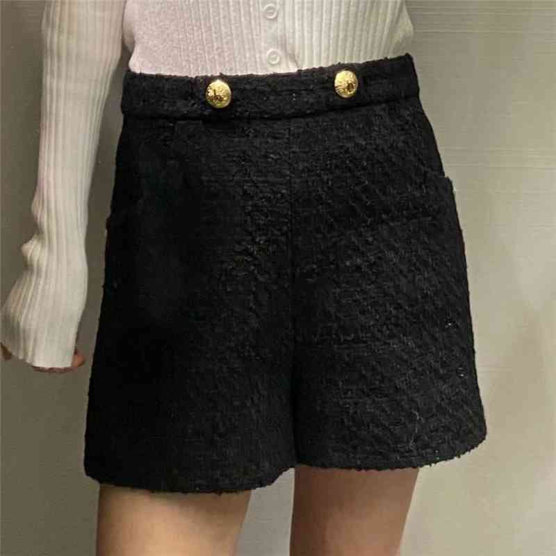 Elegant Women Button High Waist Shorts Fashion Ladies Black Streetwear Female Chic Solid Pocket Clothes 210527