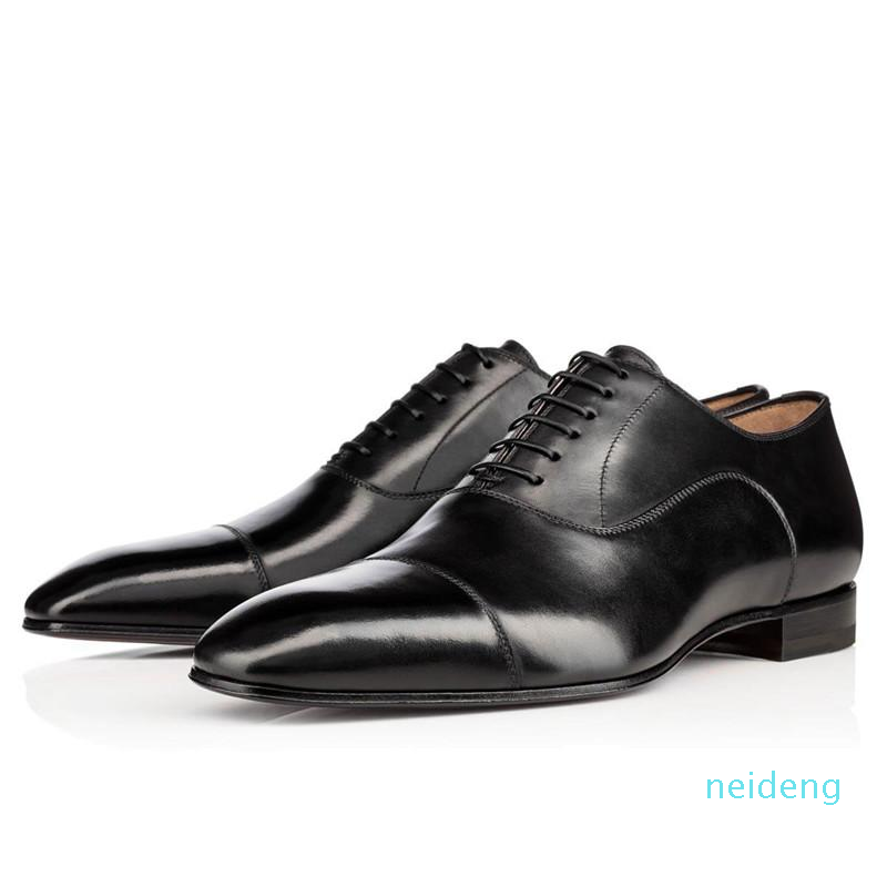 2021 Red Bottom Mens Leather Shoes Matte Patent Suede Trainers Designers Brand Rivets Embroidery Men Sneakers Business Banquet 03020
2021 Red Bottom Mens Leather Shoes Matte Patent Suede Trainers Designers Brand Rivets Embroidery Men Sneakers Business Banquet 03020