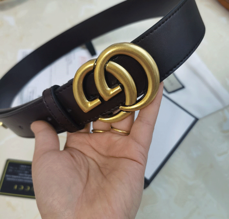 2021 Men/Women Belt Womens High Quality GenuineGG'S LOUIS's VUTTON's VITTONings LVs Leather Black And White Color Cowhide For Mens With Original Box, High quality with boxbox
2021 Men/Women Belt Womens High Quality GenuineGG'S LOUIS's VUTTON's VITTONings LVs Leather Black And White Color Cowhide For Mens With Original Box, High quality with boxbox