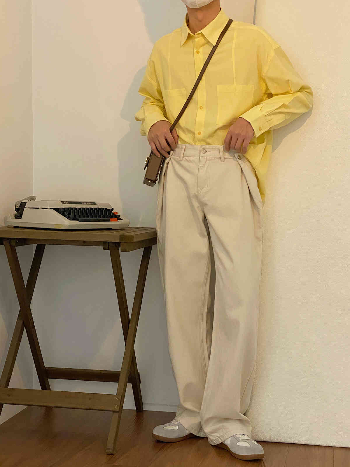 IEFB Men's Causal Pants Loose Fashion Straight Trousers Spring Summer Apricot Button Fold Waist Vintage Trousers 9Y6213 210524