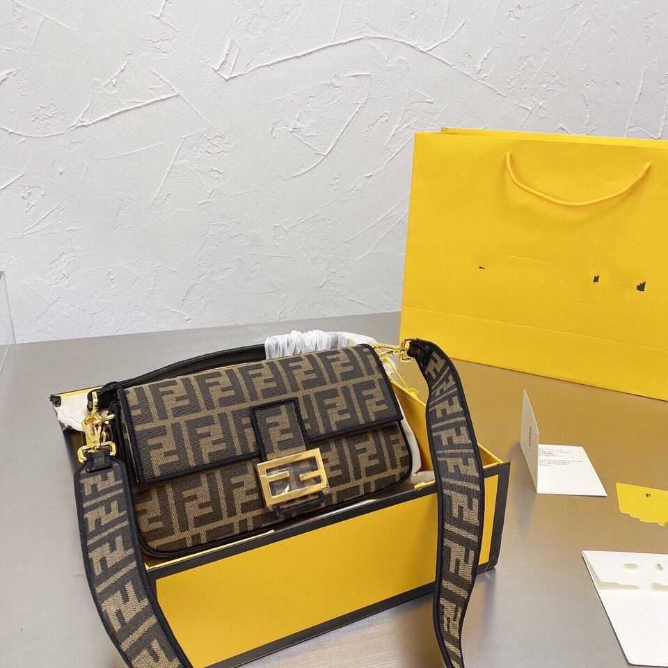 Women Luxurys Designers Bags 2021 designer handbags Multi Pochette Crossbody Bag Zhouzhoubao123 Louisbags_18 Hanghhangbag f Embroidered LP1G
Women Luxurys Designers Bags 2021 designer handbags Multi Pochette Crossbody Bag Zhouzhoubao123 Louisbags_18 Hanghhangbag f Embroidered LP1G