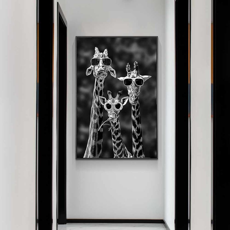 Giraffes with Sunglasses Funny Art Posters And Prints Black And White Animals Canvas Paintings on the Wall Art Pictures Cuadros